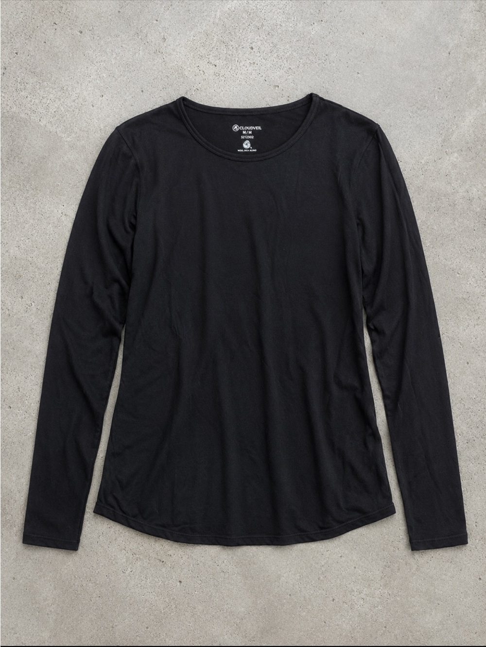Cloudveil Merino Wool Blend Long Sleeve Base Layer Shirt Woman Medium Black